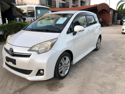 980. TOYOTA RACTIS S 2013