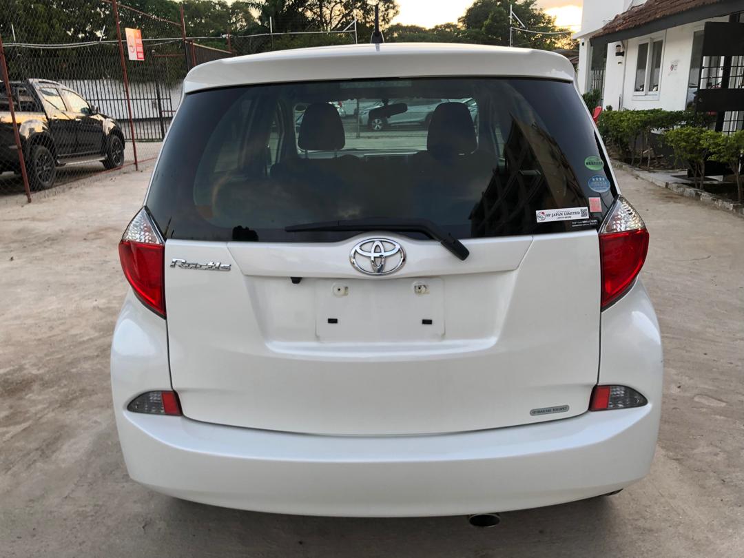 980. TOYOTA RACTIS S 2013