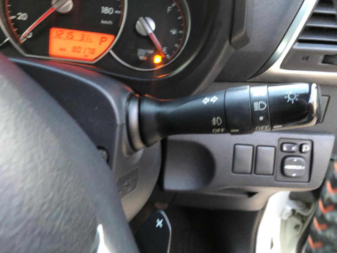 980. TOYOTA RACTIS S 2013