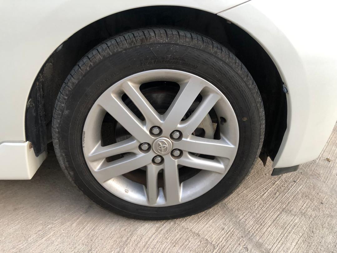 980. TOYOTA RACTIS S 2013