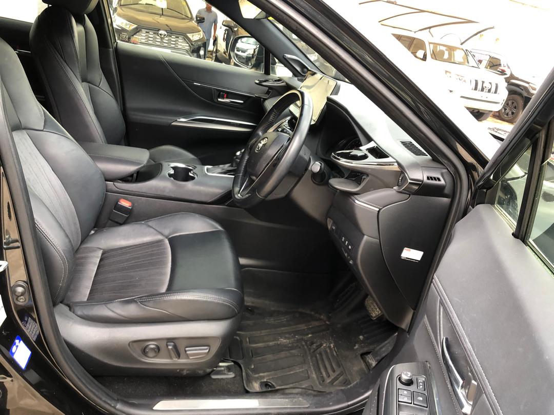 997. TOYOTA HARRIER Z 2020
