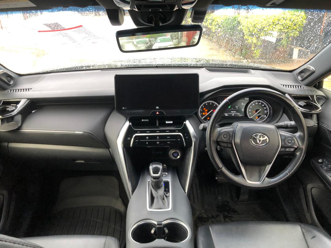 997. TOYOTA HARRIER Z 2020