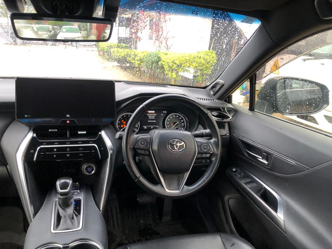 997. TOYOTA HARRIER Z 2020