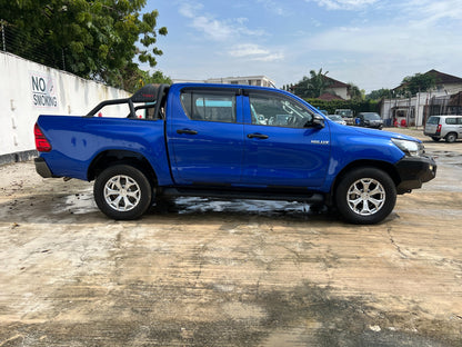 983. TOYOTA HILUX X WINCH ROLL BAR 2019/Milage: 27,200 Km