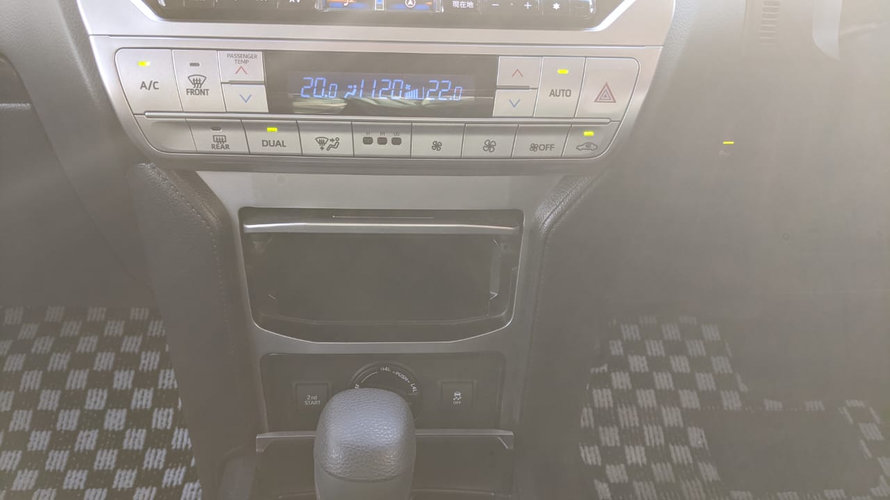 999. TOYOTA LAND CRUISER PRADO