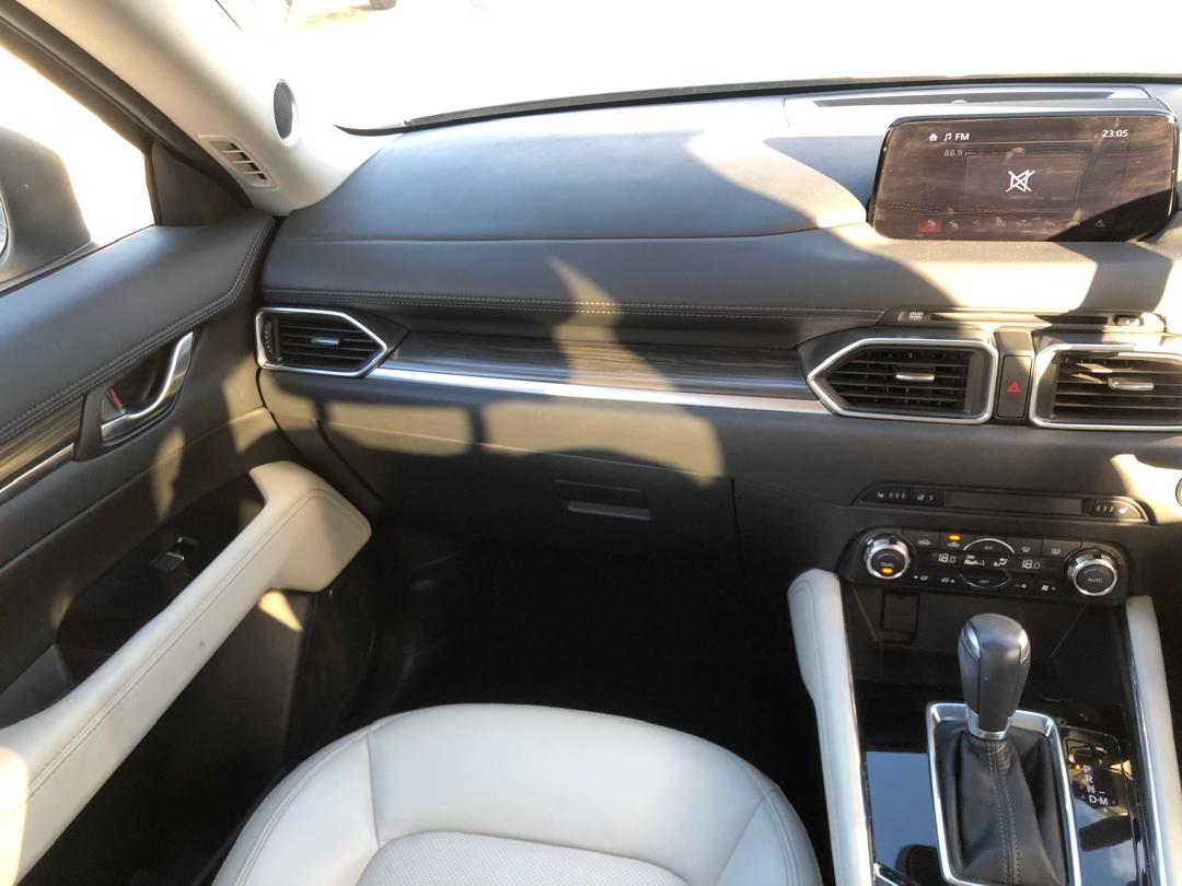 1028 CX-5 XD L package  white genuine leather seat