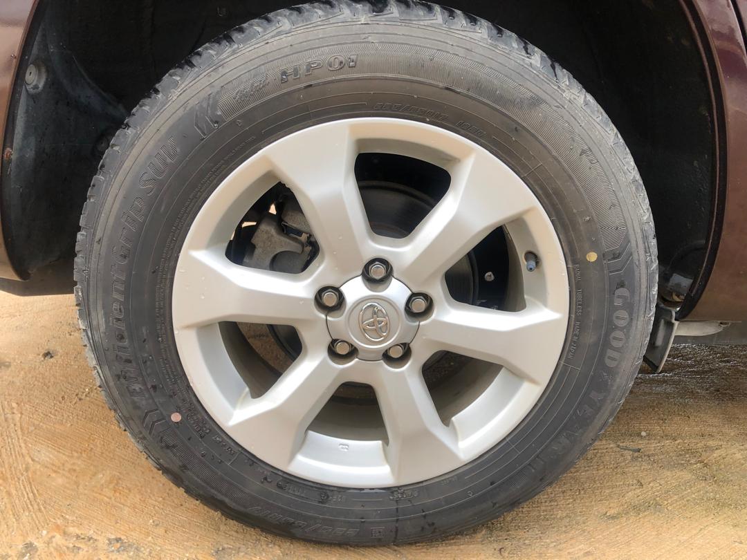 846	TOYOTA	VANGUARD 240S	2010 ACA38-5157965 DIRECT SHIPMENT FROM TOYOTA DEALER IN JAPAN