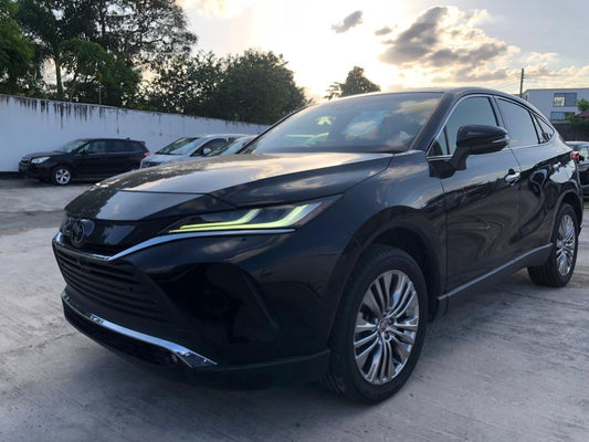 1027 TOYOTA HARRIER Z 2021 / Milage: 38,390 Km