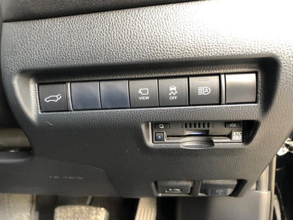 1027 TOYOTA HARRIER Z 2021 / Milage: 38,390 Km