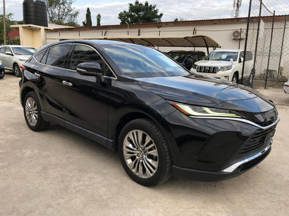 1042 TOYOTA HARRIER Z 2021 Milage: 44403 Km