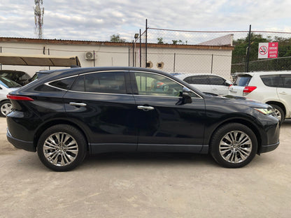 1042 TOYOTA HARRIER Z 2021 Milage: 44403 Km