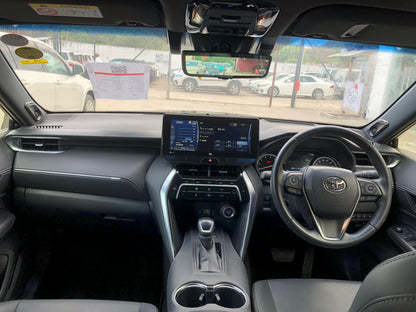 1042 TOYOTA HARRIER Z 2021 Milage: 44403 Km