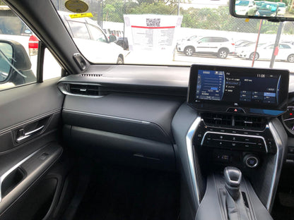 1042 TOYOTA HARRIER Z 2021 Milage: 44403 Km