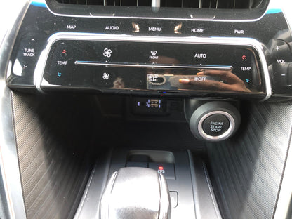 1042 TOYOTA HARRIER Z 2021 Milage: 44403 Km