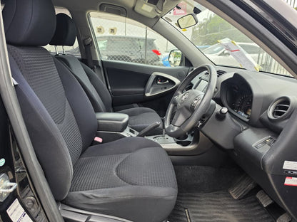 1066 TOYOTA VANGUARD 240S 2008 Milage: 86,233 Km