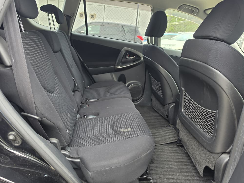 1066 TOYOTA VANGUARD 240S 2008 Milage: 86,233 Km