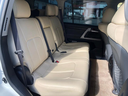 841 TOYOTA	LAND CRUISER AX 2008