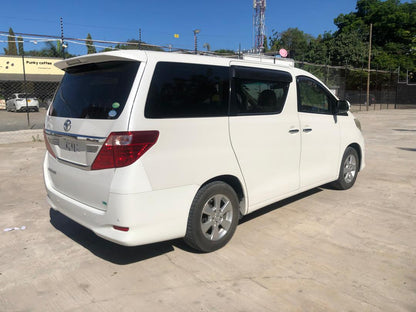 820. Toyota Alphard 240X 2012