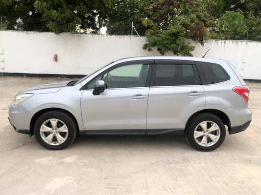 909. Subaru Forester 20i-L 2014