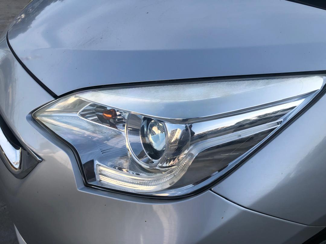 875 TOYOTA RACTIS X 2014
