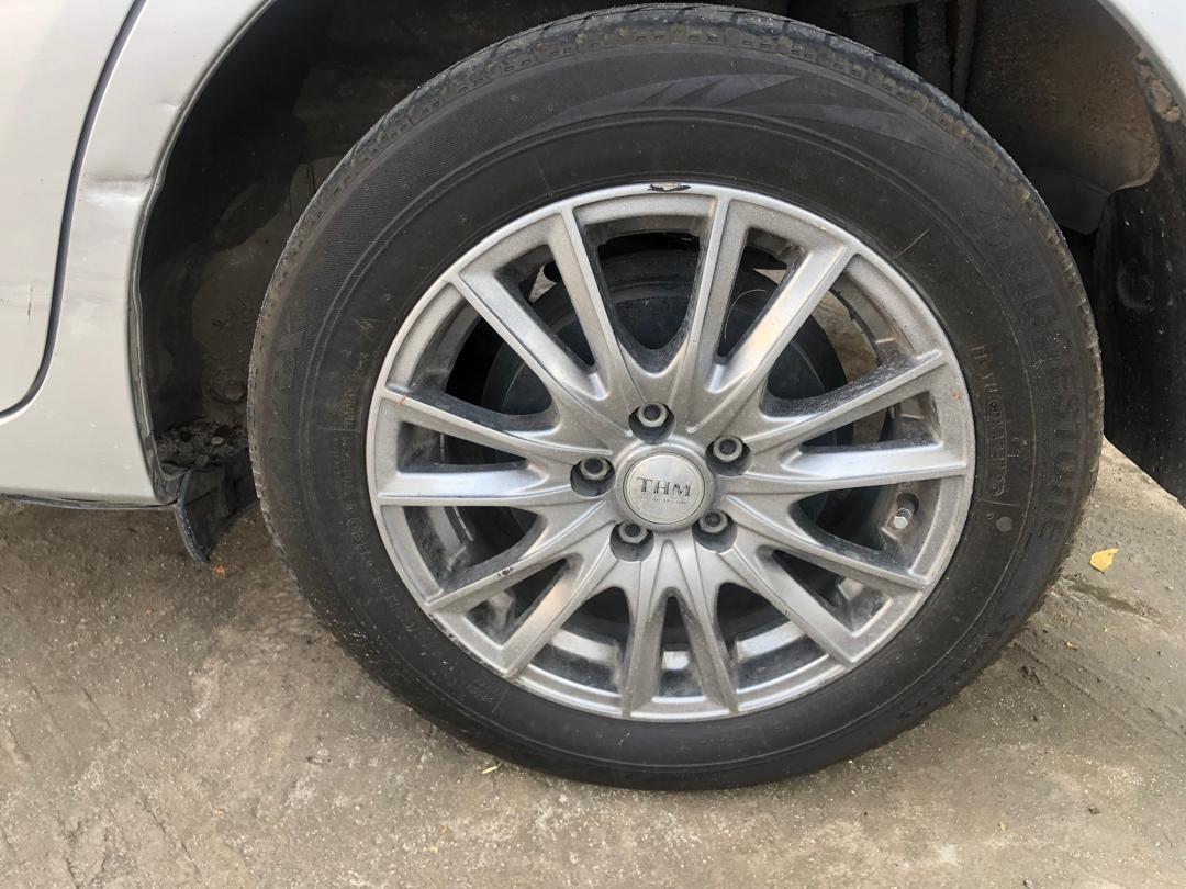 875 TOYOTA RACTIS X 2014