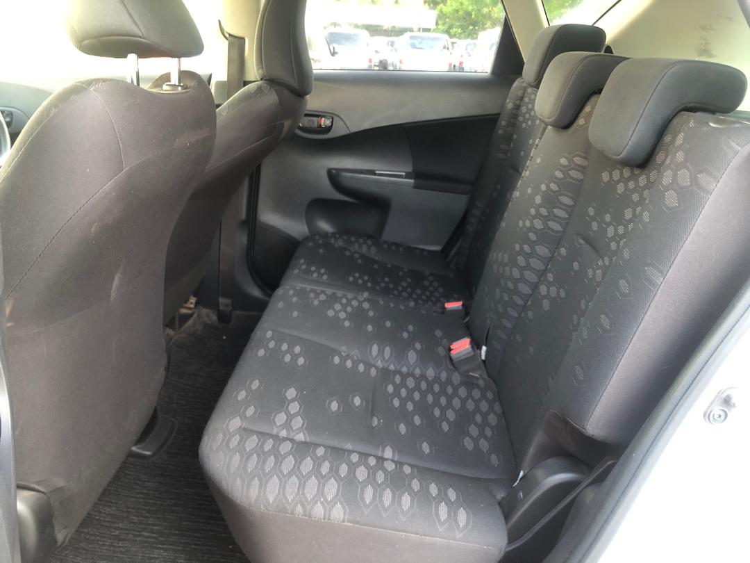 875 TOYOTA RACTIS X 2014