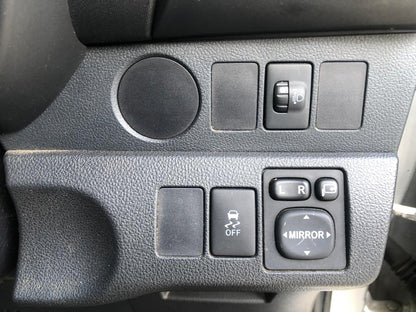 875 TOYOTA RACTIS X 2014