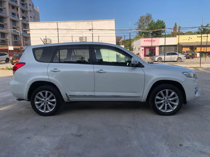 851. Toyota Vanguard 240S S-PKG 2011