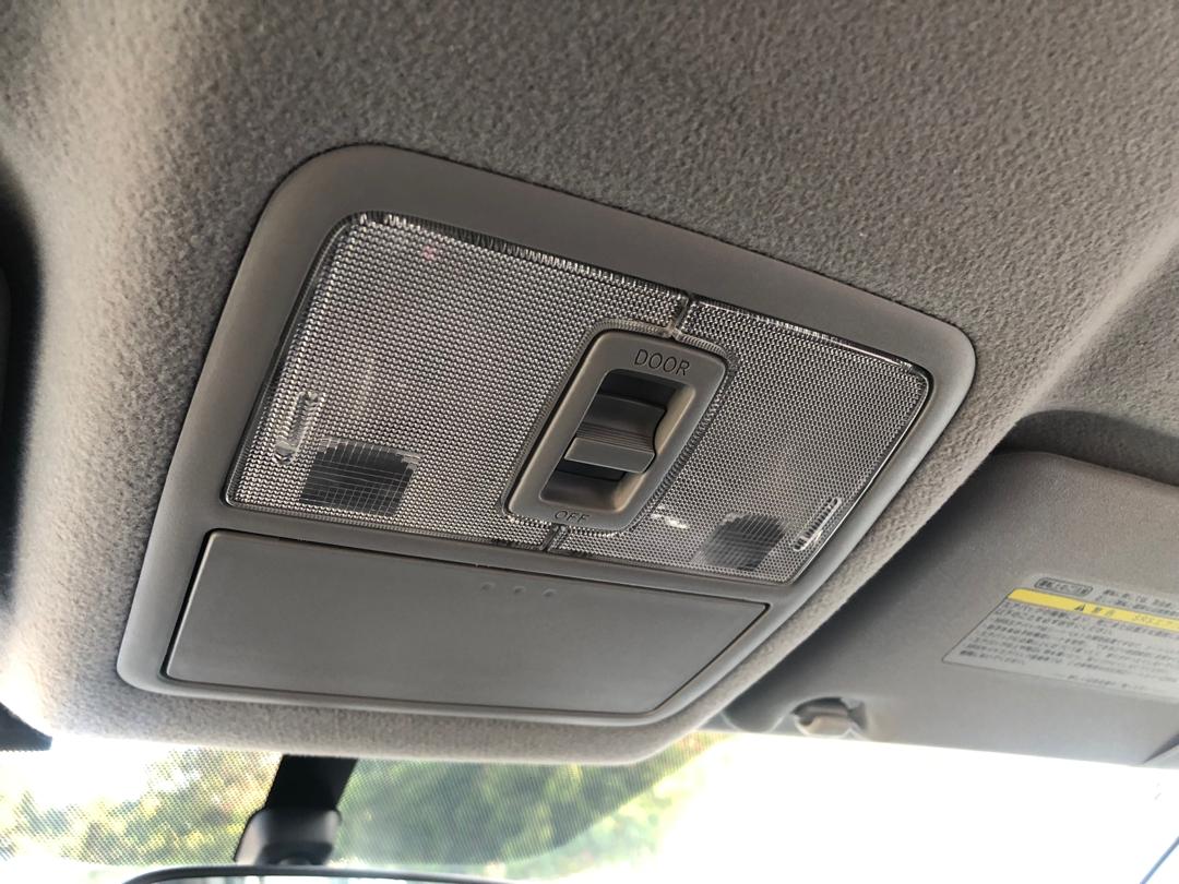 851. Toyota Vanguard 240S S-PKG 2011