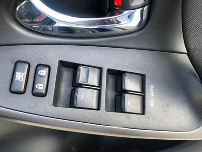 851. Toyota Vanguard 240S S-PKG 2011