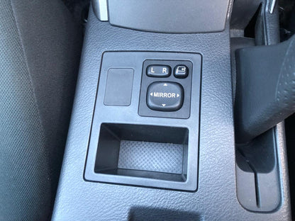 851. Toyota Vanguard 240S S-PKG 2011