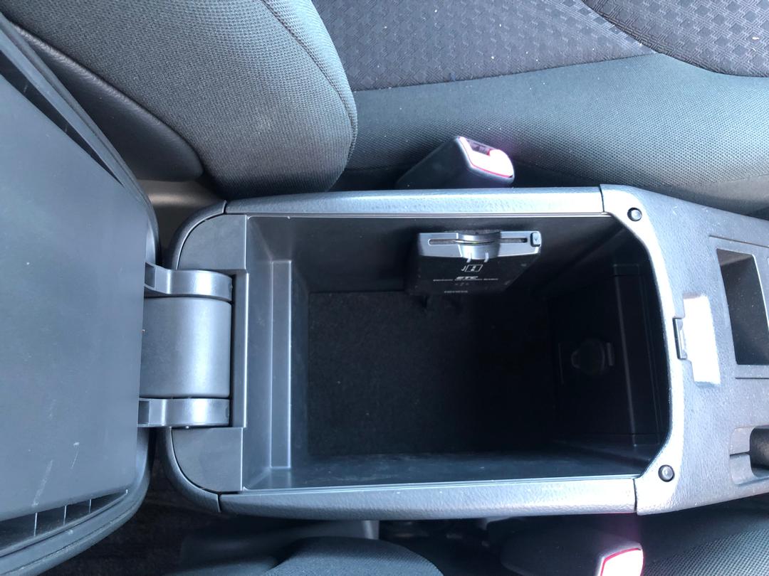 851. Toyota Vanguard 240S S-PKG 2011