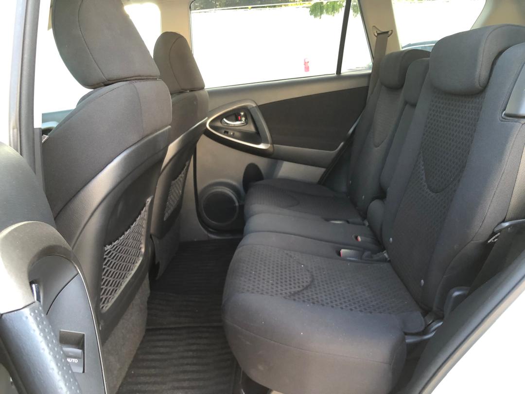 851. Toyota Vanguard 240S S-PKG 2011