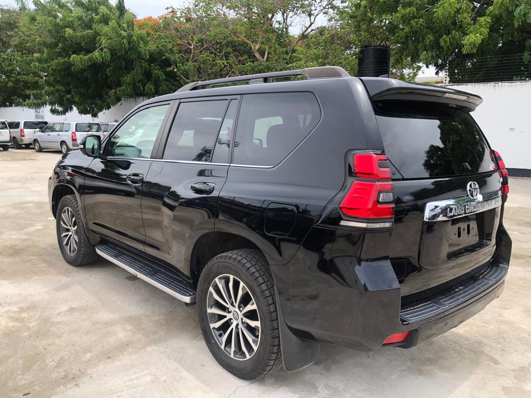 940 TOYOTA LAND CRUISER PRADO TZ-G 2019 GDJ151-0008349