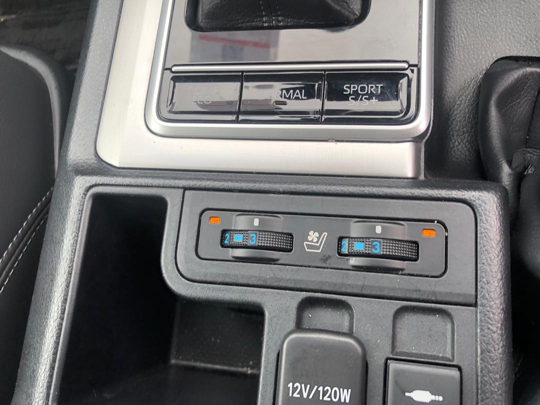 940 TOYOTA LAND CRUISER PRADO TZ-G 2019 GDJ151-0008349