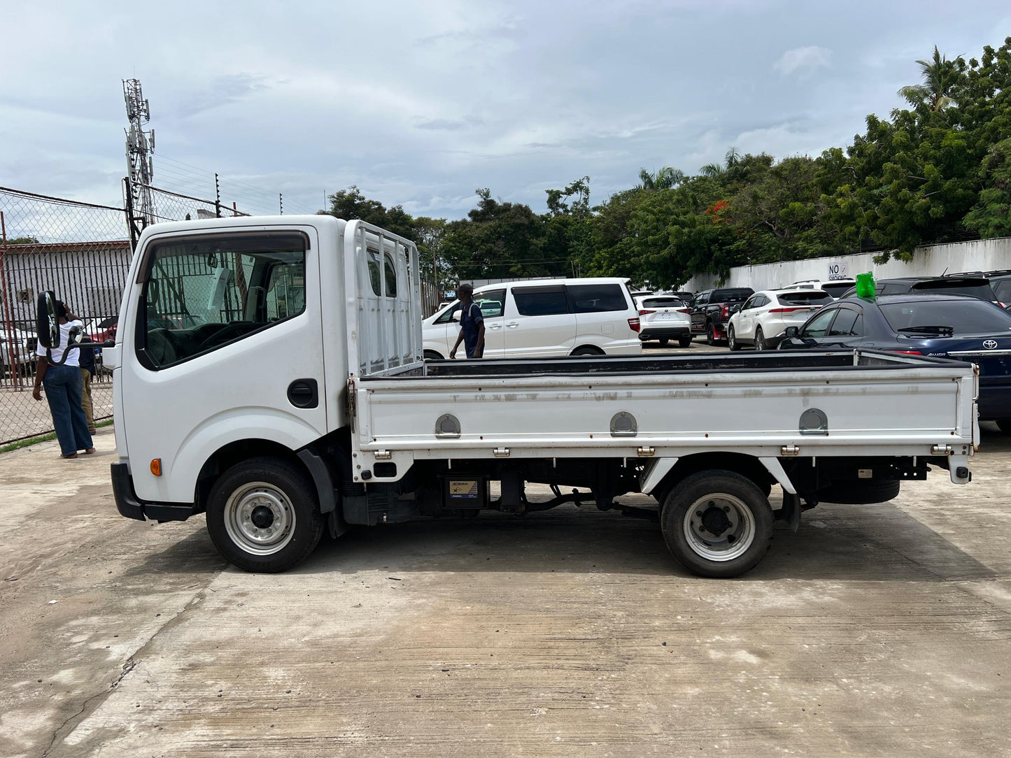 949 NISSAN ATLAS 1.5T SUPER LOW 2010 SQ2F24-010146