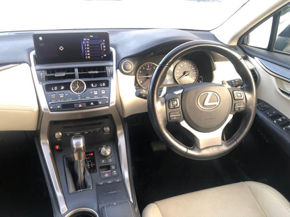 952. LEXUS NX300 late model version L White Leather package2019 / Milage: 48,240 Km