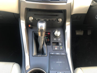 952. LEXUS NX300 late model version L White Leather package2019 / Milage: 48,240 Km