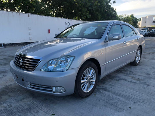 923 TOYOTA CROWN ROYAL 2.5 ROYAL SALOON 2004 GRS180-5011794