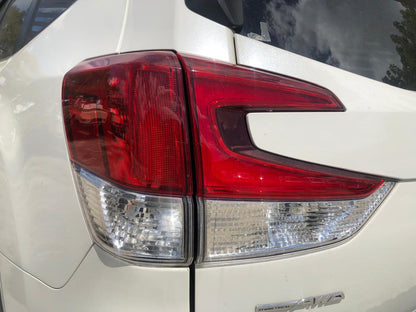 1013 SUBARU FORESTER ADVANCE 2019 / Milage: 72,830 Km
