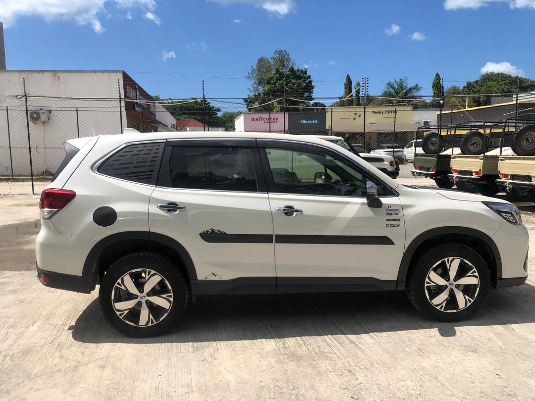 1013 SUBARU FORESTER ADVANCE 2019 / Milage: 72,830 Km
