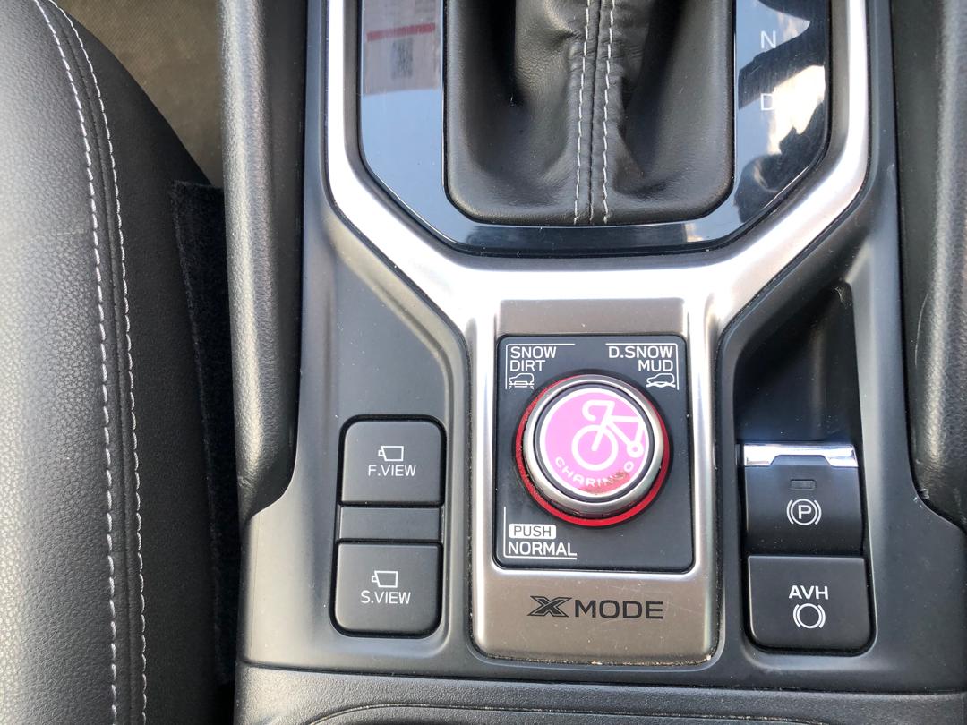 1013 SUBARU FORESTER ADVANCE 2019 / Milage: 72,830 Km