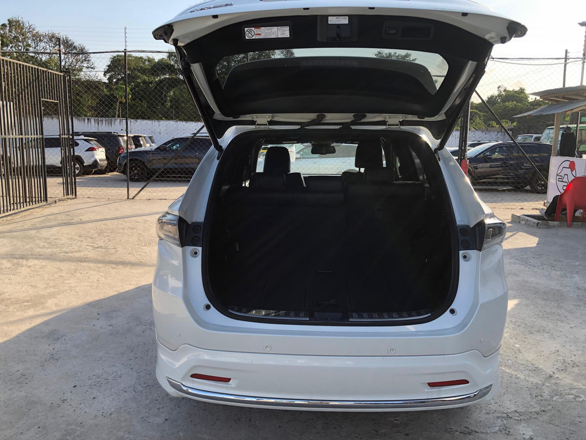 1048 TOYOTA HARRIER PREMIUM ADVANCED PACKAGE 2015