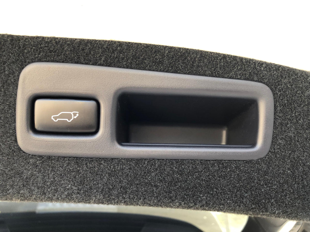 1048 TOYOTA HARRIER PREMIUM ADVANCED PACKAGE 2015