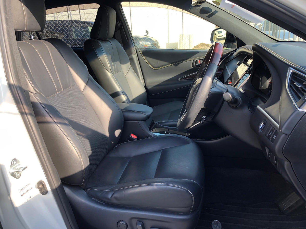1048 TOYOTA HARRIER PREMIUM ADVANCED PACKAGE 2015